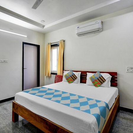Oyo Home Msr Guest Inn Homestay Nellore Kültér fotó