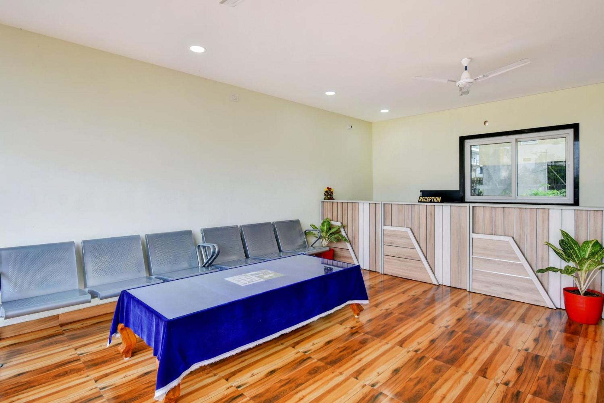 Oyo Home Msr Guest Inn Homestay Nellore Kültér fotó