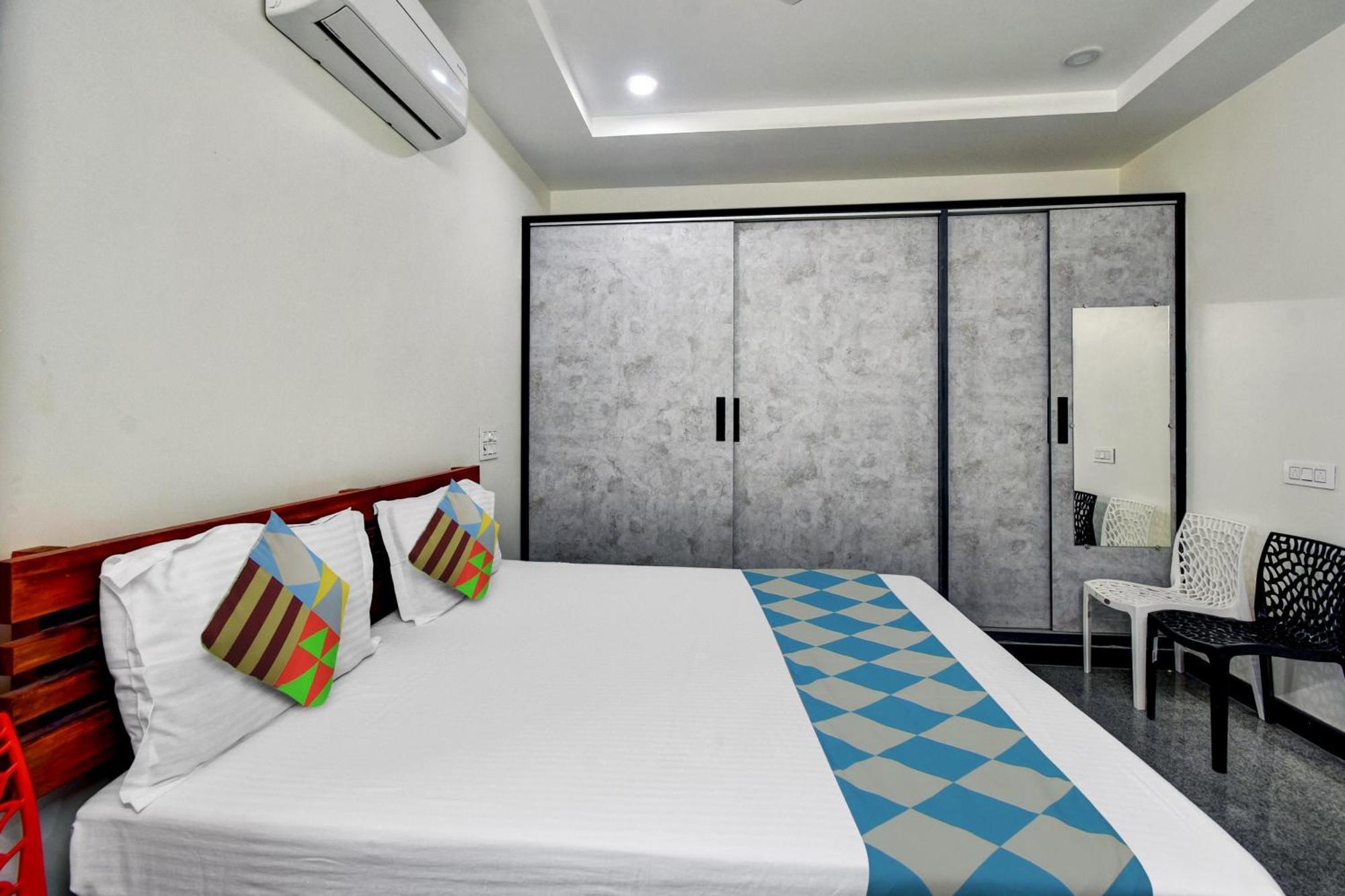 Oyo Home Msr Guest Inn Homestay Nellore Kültér fotó