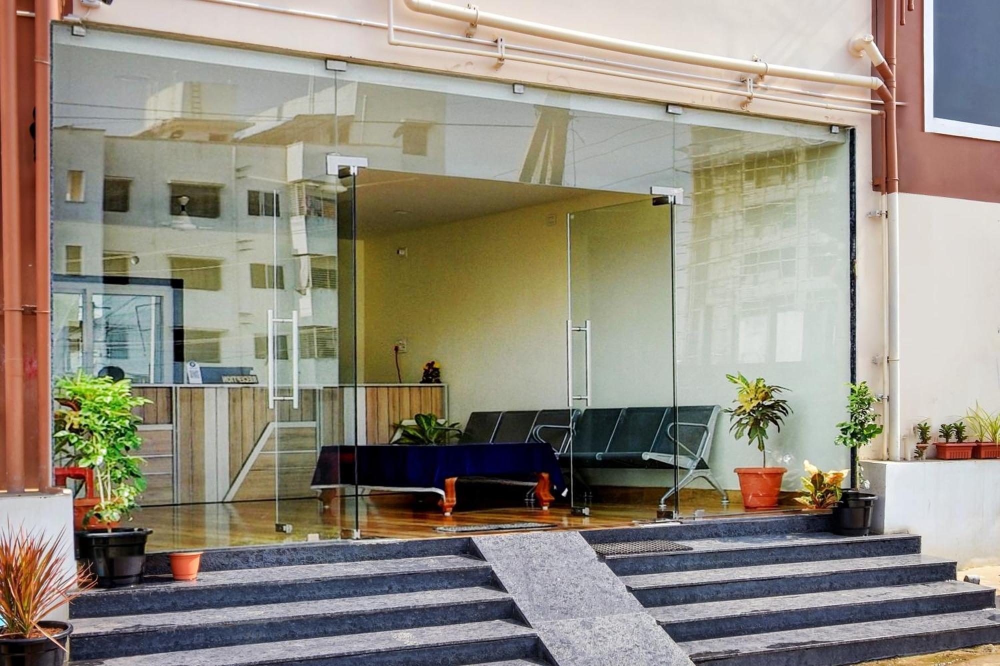Oyo Home Msr Guest Inn Homestay Nellore Kültér fotó